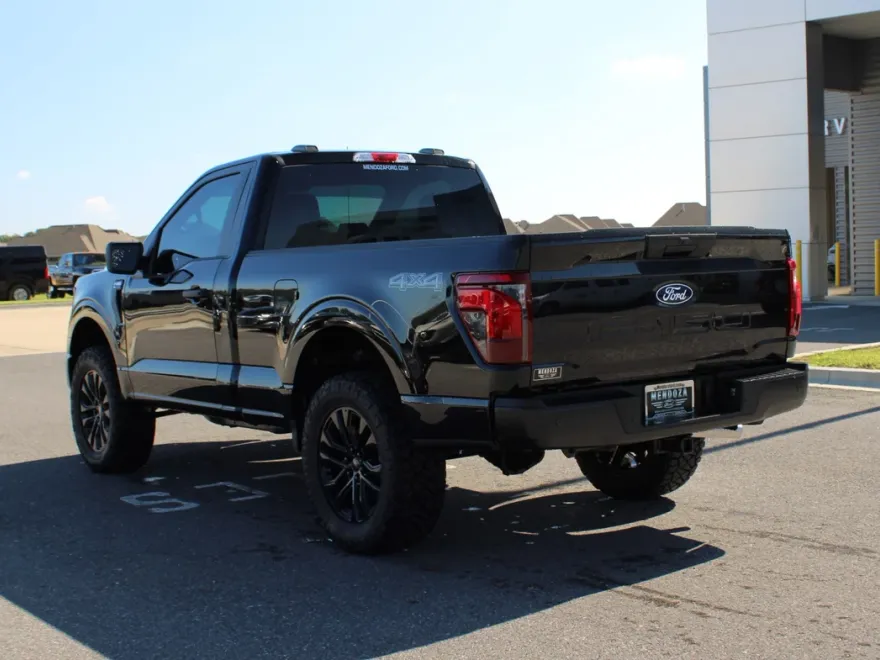 2025 Ford F-150 XL photo 1