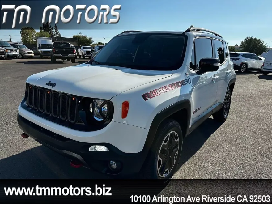2017 Jeep Renegade Trailhawk photo 1