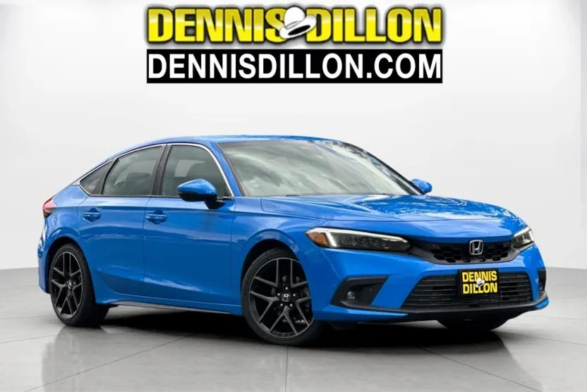 2022 Honda Civic Sport Touring photo 1