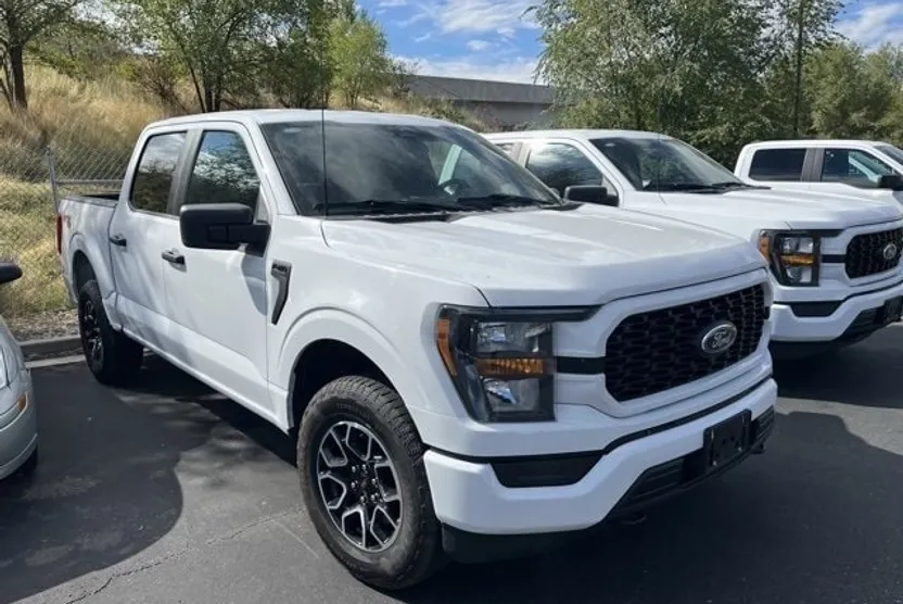 2023 Ford F-150 XL STX photo 1
