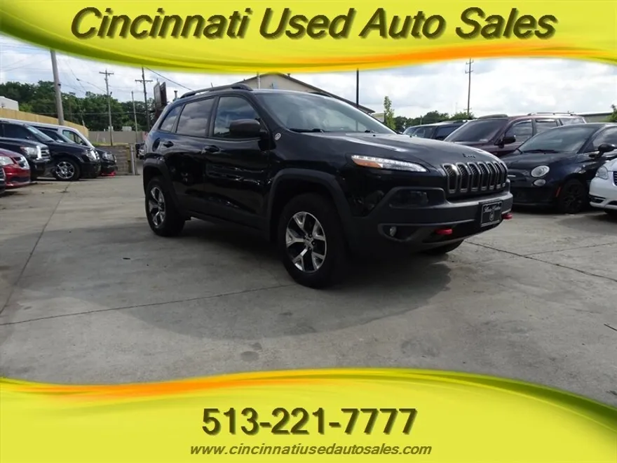 2015 Jeep Cherokee Trailhawk photo 1