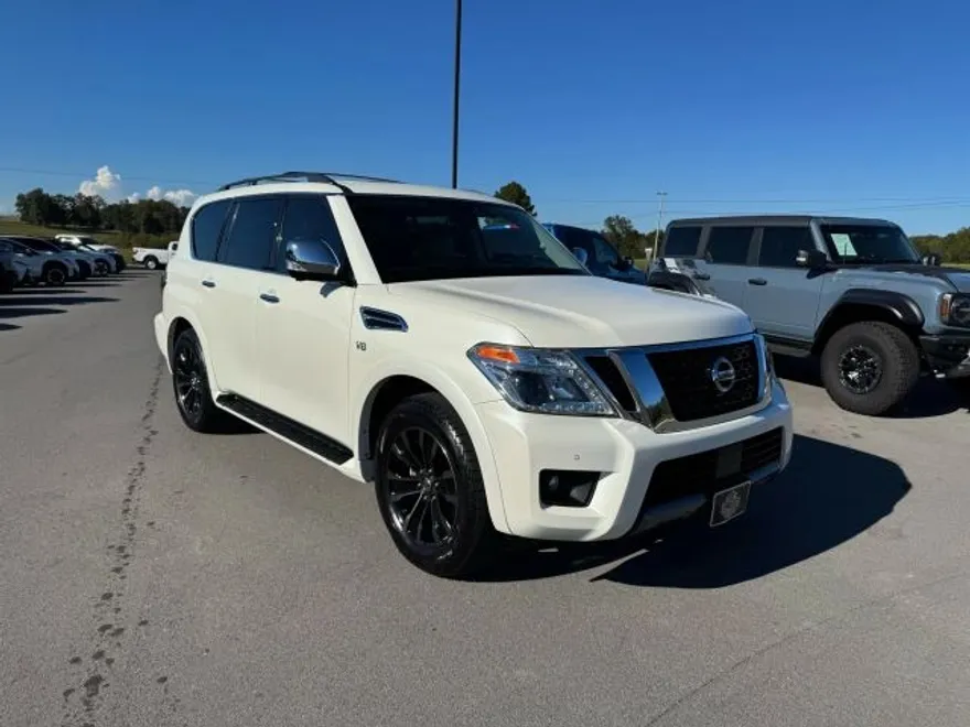 2019 Nissan Armada Platinum photo 1