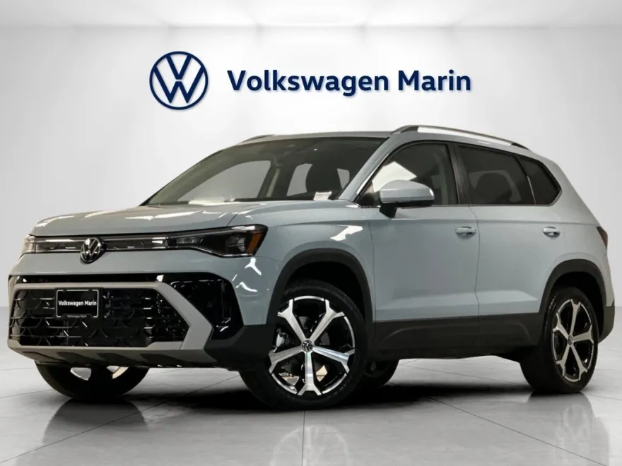2025 Volkswagen Taos SEL photo 1