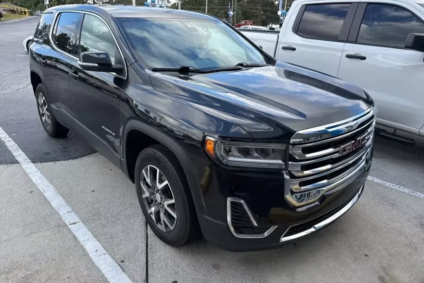 2023 Gmc Acadia SLE photo 1