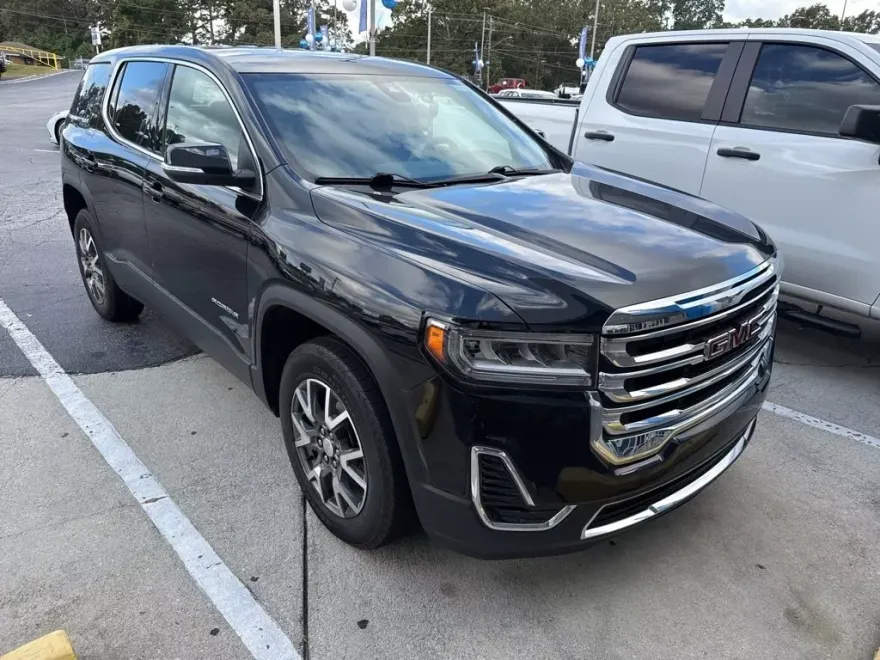 2023 Gmc Acadia SLE photo 1
