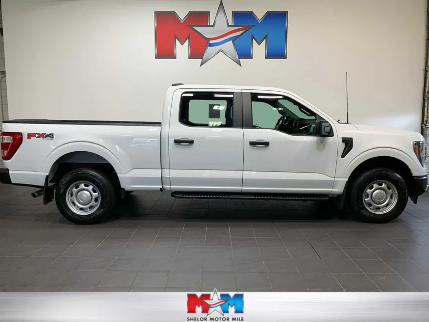 2023 Ford F-150 XLT photo 1