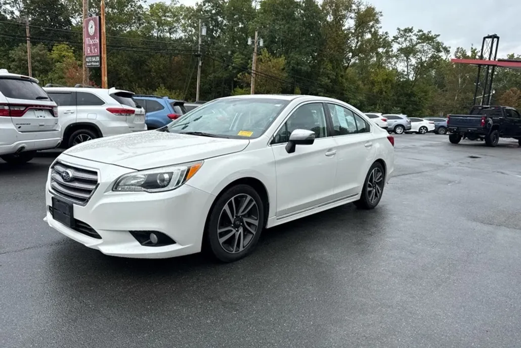 2017 Subaru Legacy 2.5i Sport photo 1