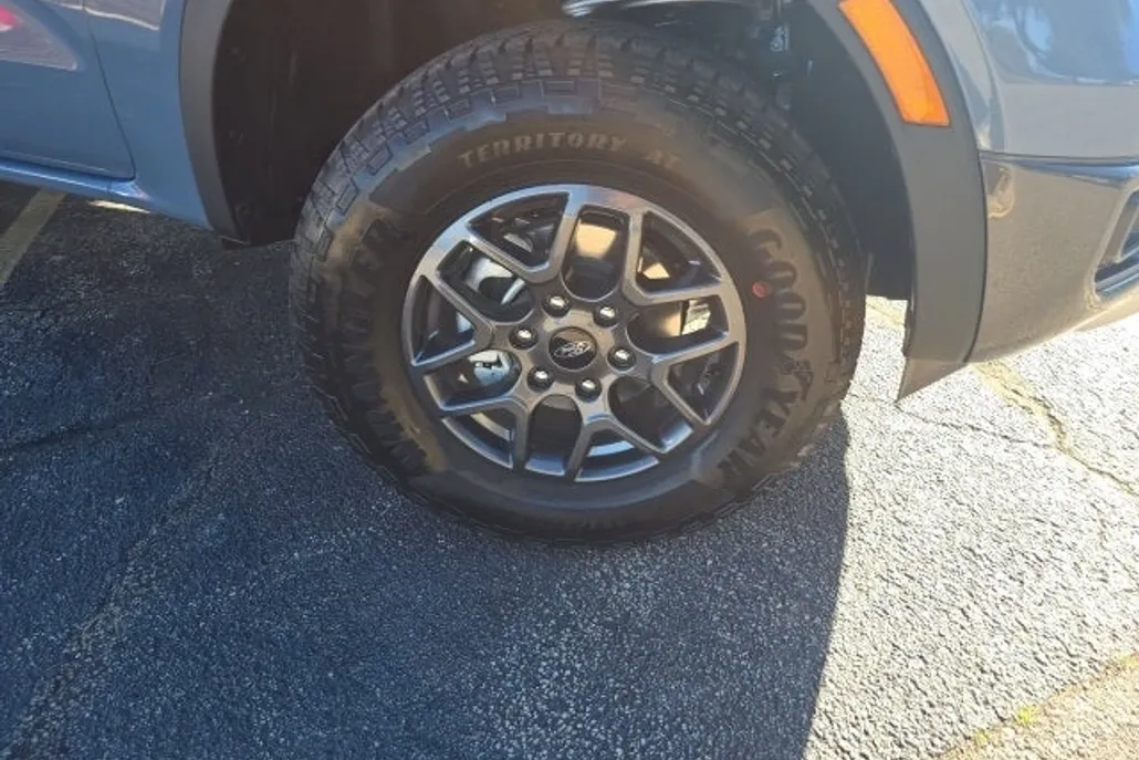 2025 Ford Ranger XLT photo 1