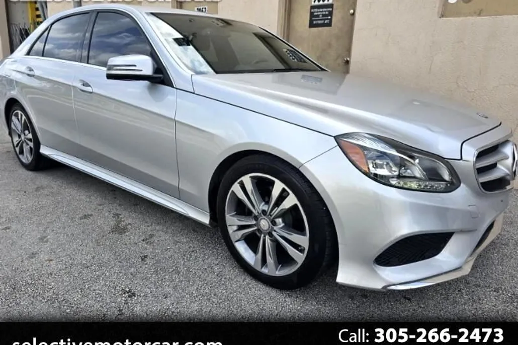 2015 Mercedes Benz E 350 Sport photo 1