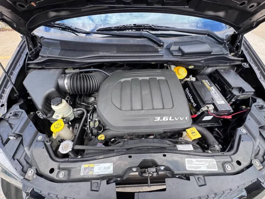 2018 Dodge Grand Caravan SE photo 1