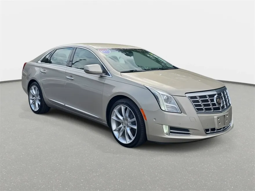 2015 Cadillac XTS Premium photo 1