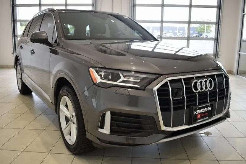 2022 Audi Q7 45 Premium Plus photo 1