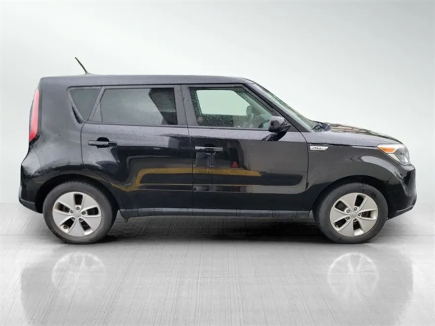 2016 Kia Soul Base photo 1