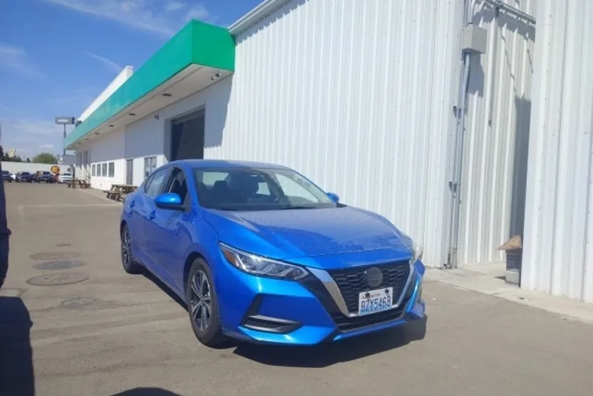 2021 Nissan Sentra SV photo 1