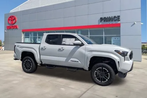 2025 Toyota Tacoma 4x4 TRD Sport photo 1