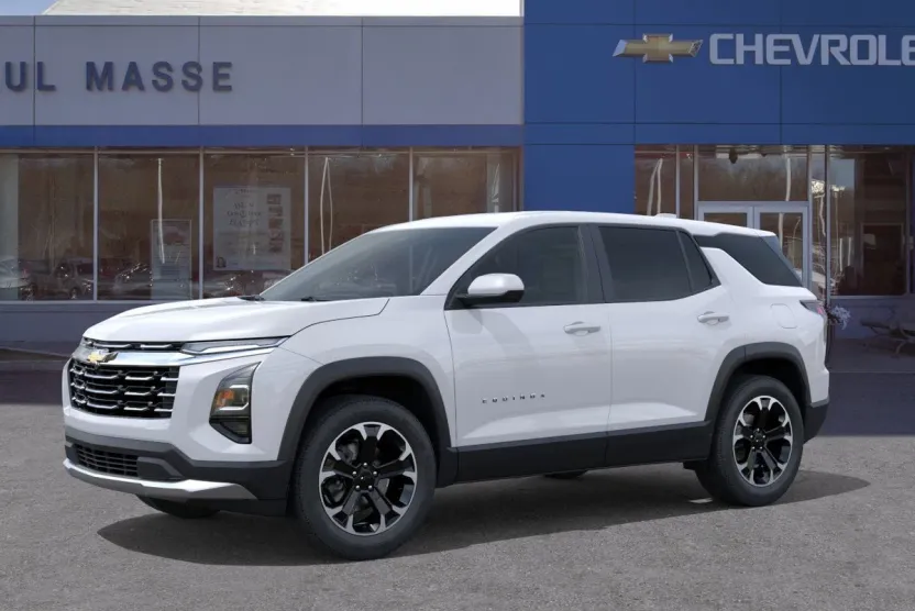 2026 Chevrolet Equinox LT photo 1