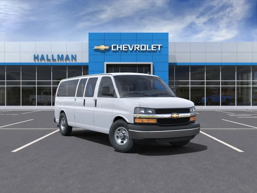 2024 Chevrolet Express Cargo 2500 photo 1