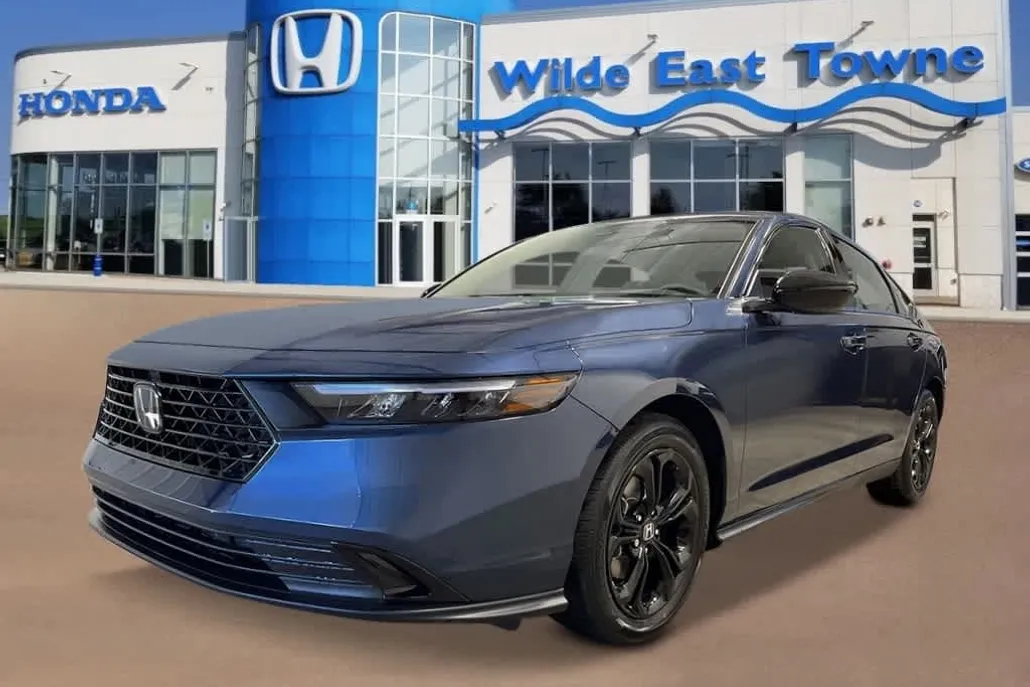 2025 Honda Accord SE photo 1