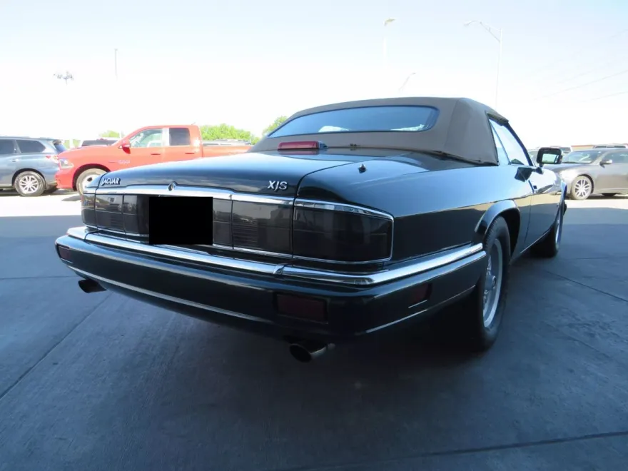 1994 Jaguar XJS photo 9