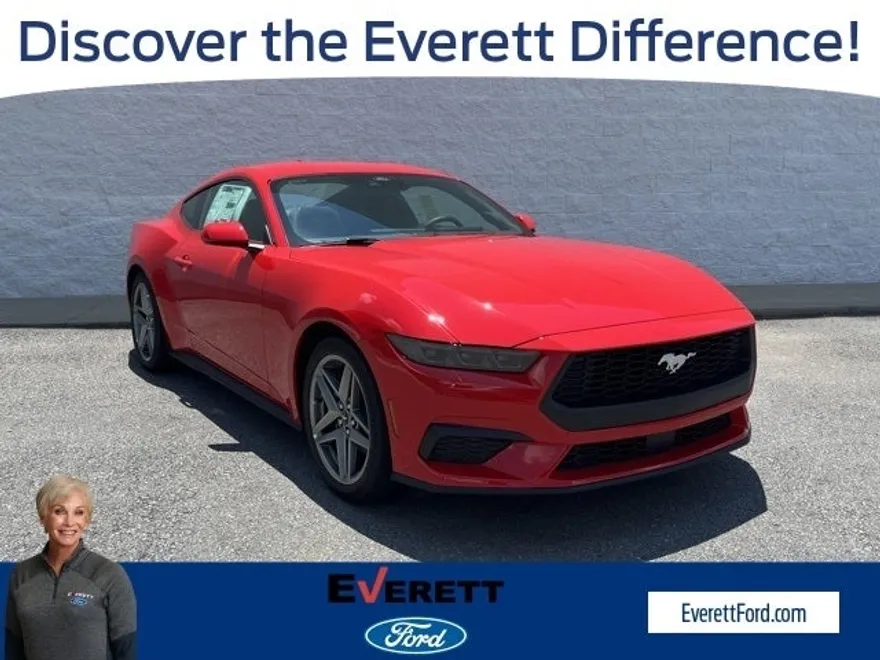 2025 Ford Mustang EcoBoost photo 1