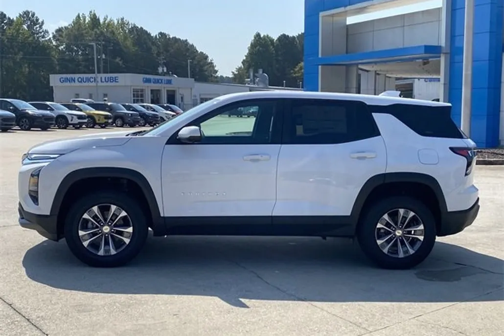 2026 Chevrolet Equinox photo 1