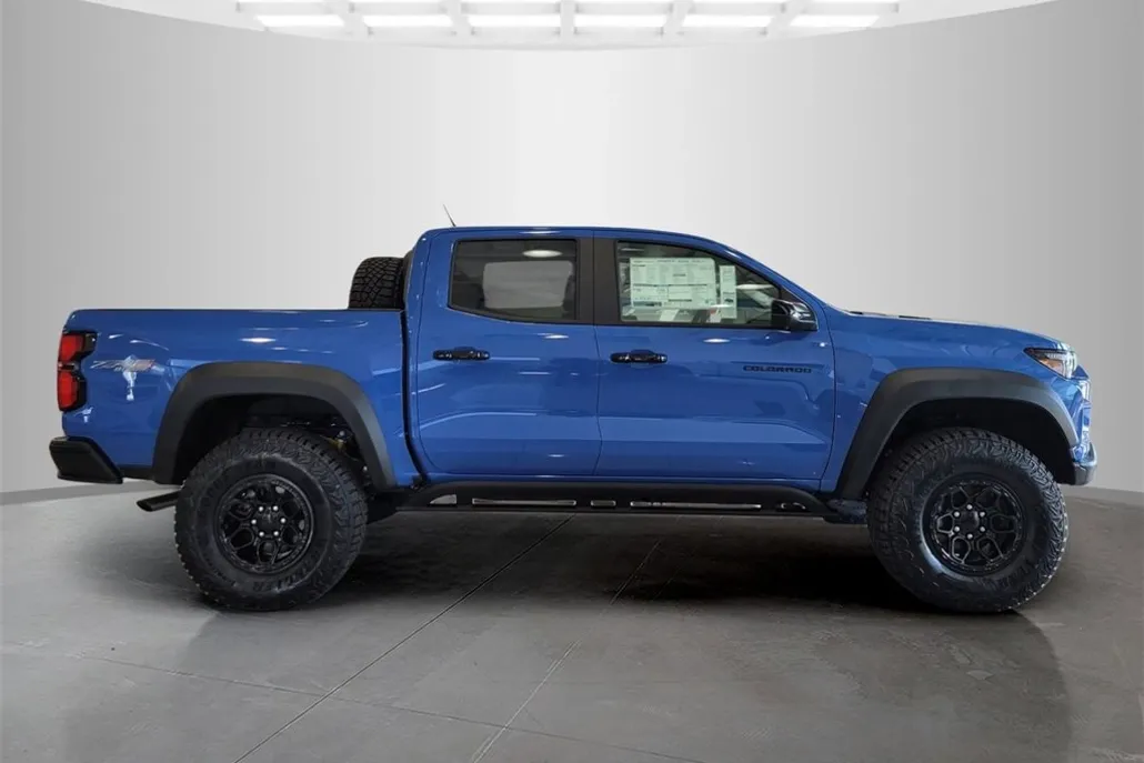 2026 Chevrolet Colorado ZR2 photo 1