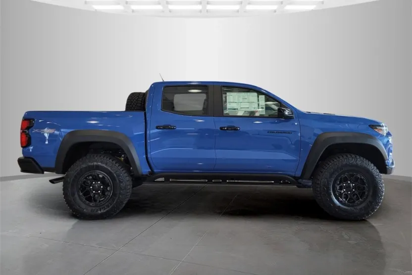 2026 Chevrolet Colorado ZR2 photo 1