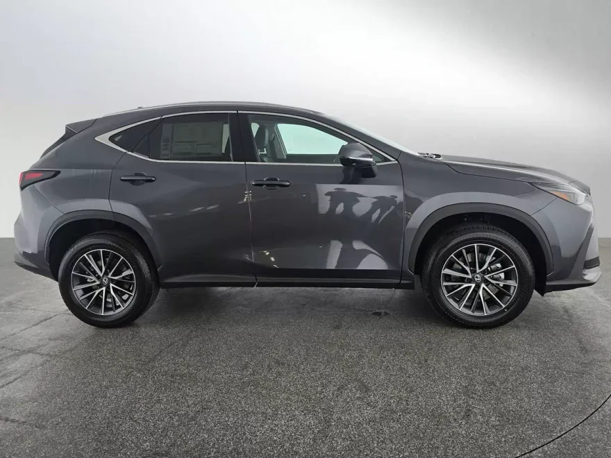 2026 Lexus NX 350h Premium AWD photo 1