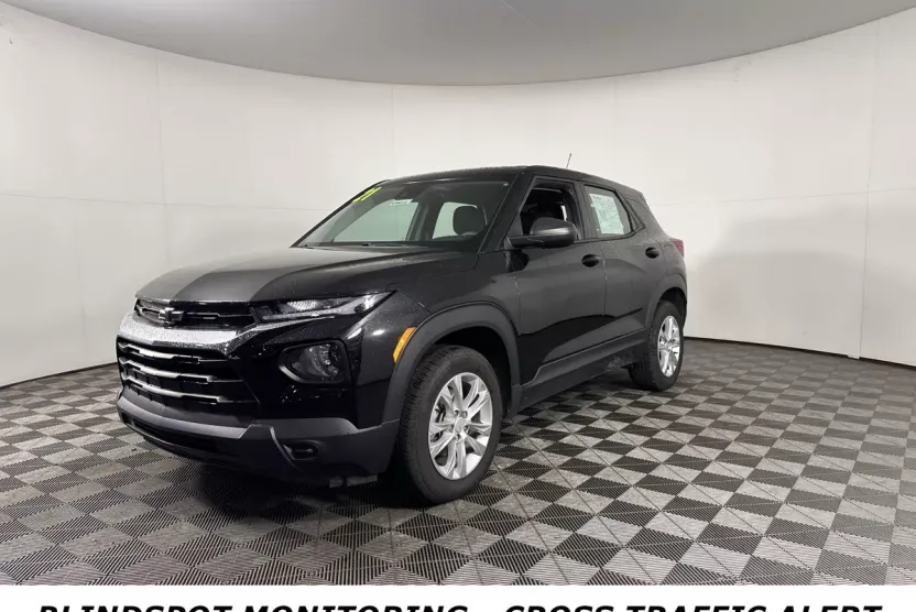 2021 Chevrolet Trailblazer LS photo 1