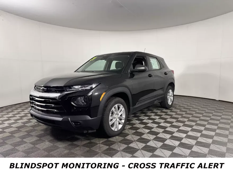 2021 Chevrolet Trailblazer LS photo 1