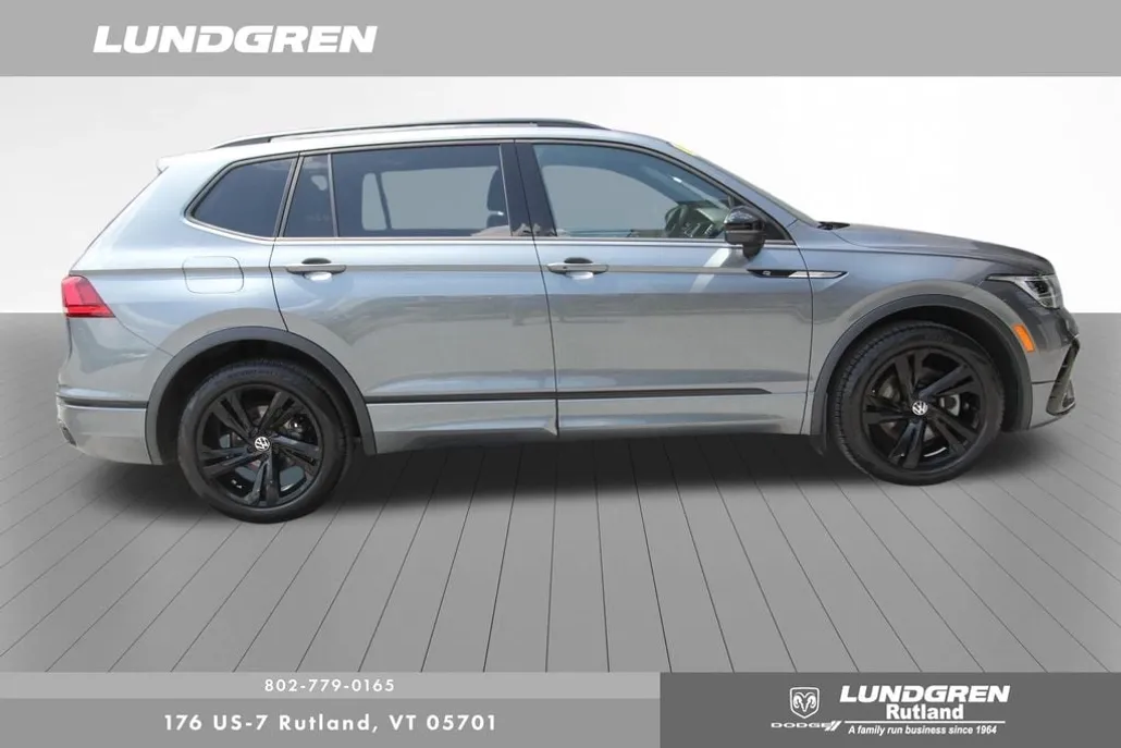 2023 Volkswagen Tiguan SE R-Line Black photo 1