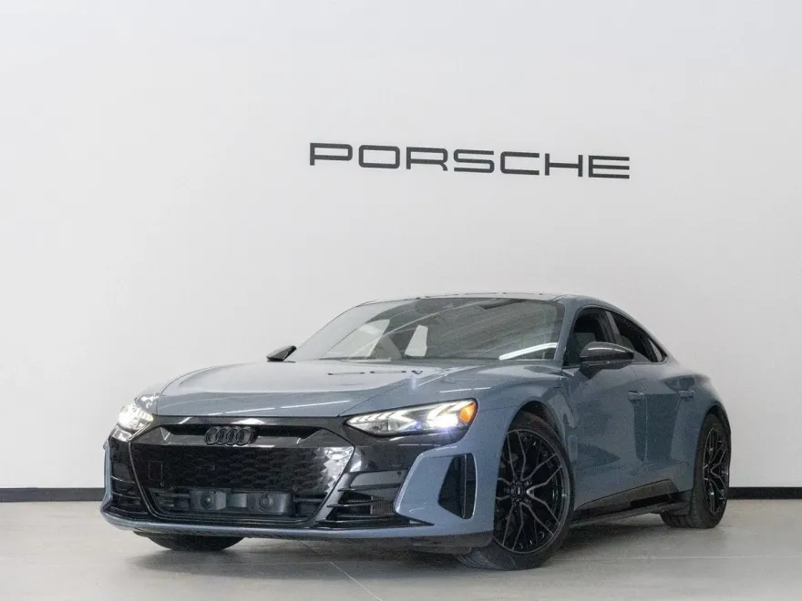 2022 Audi e-tron GT Prestige photo 1