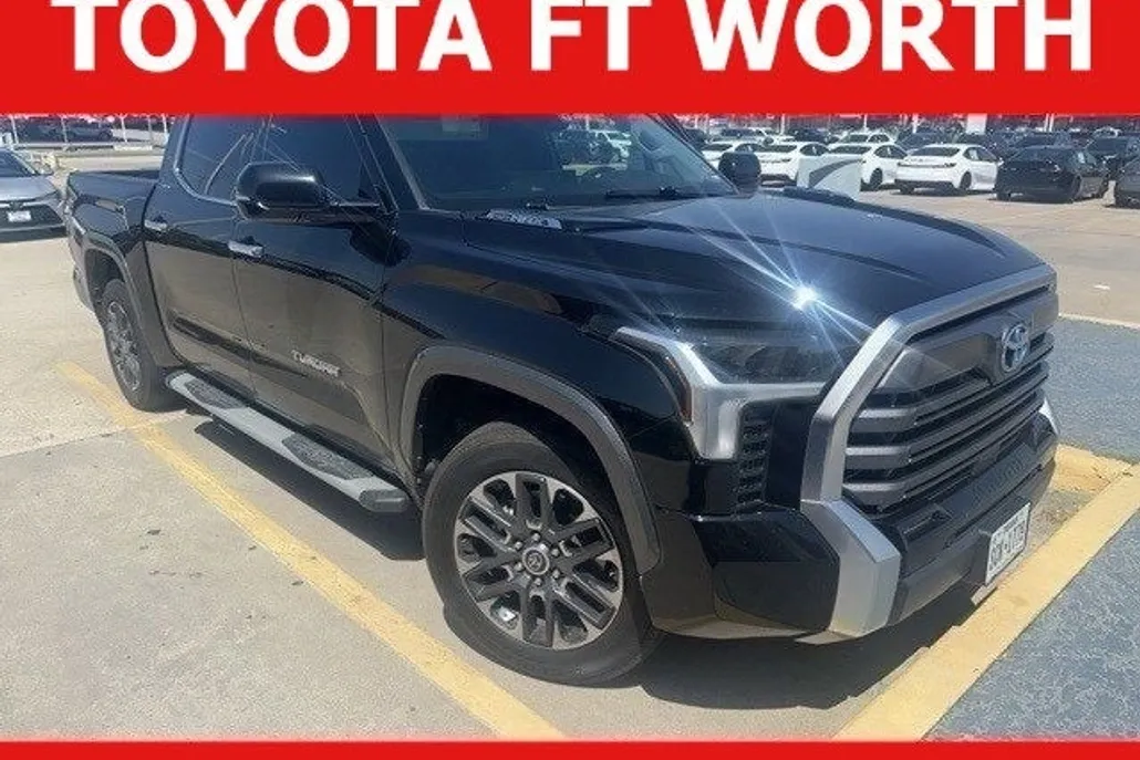 2022 Toyota Tundra Limited photo 1