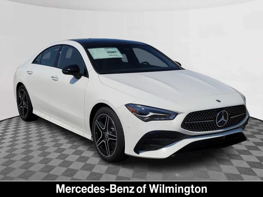 2024 Mercedes Benz CLA 250 4MATIC photo 1