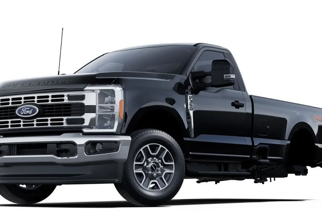 2025 Ford F-350 photo 1