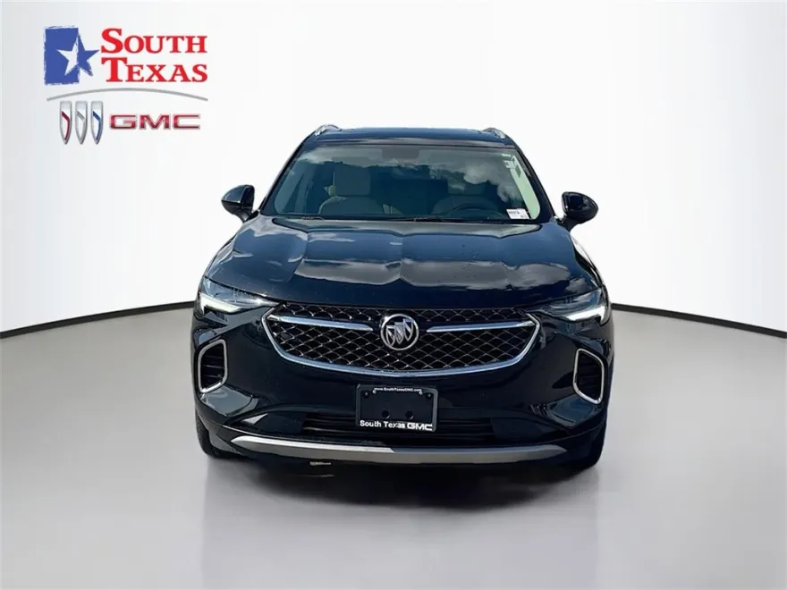 2022 Buick Envision Avenir photo 1