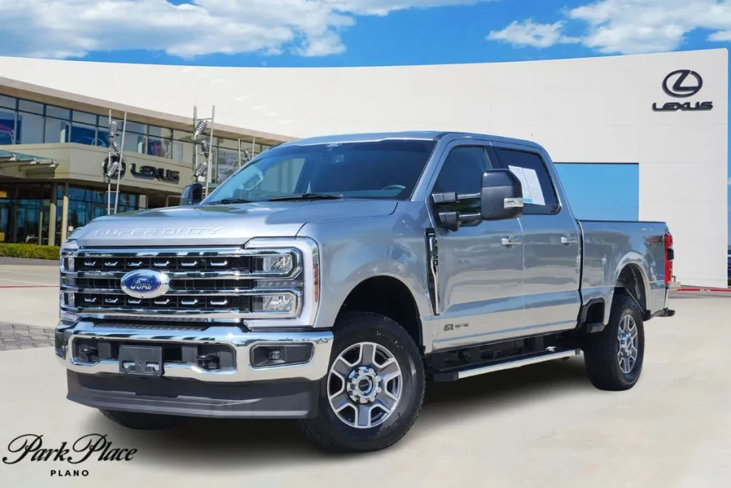 2024 Ford F-250 Lariat photo 1