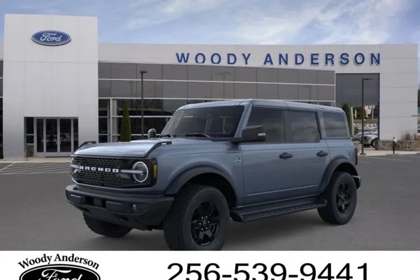 2025 Ford Bronco Outer Banks photo 1