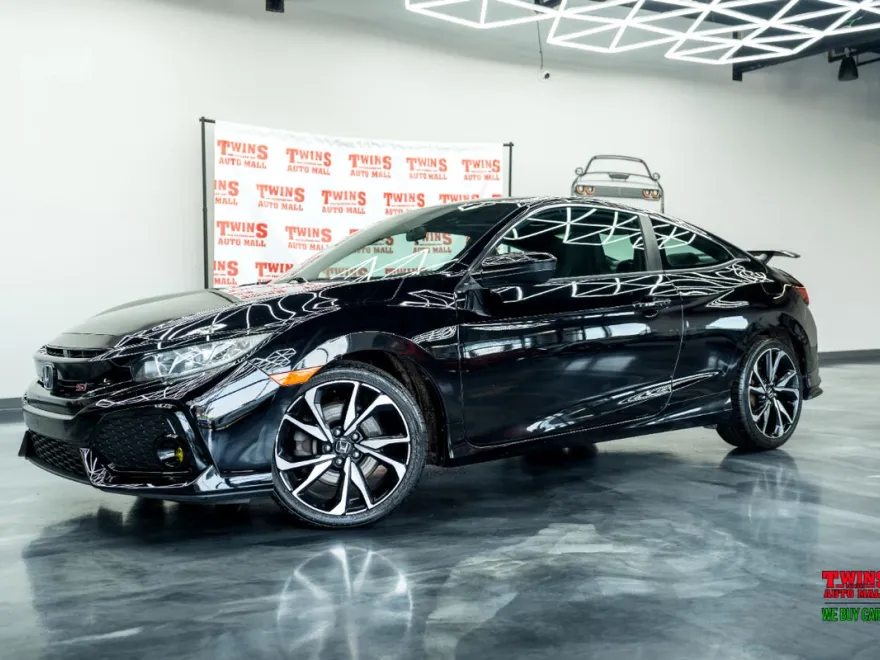 2019 Honda Civic Si photo 1