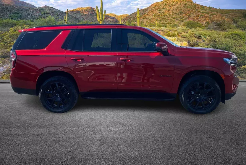 2023 Chevrolet Tahoe RST photo 1