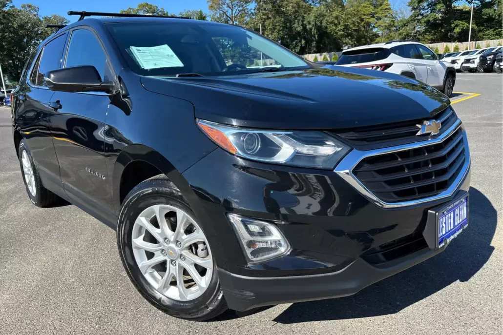 2018 Chevrolet Equinox LT photo 1