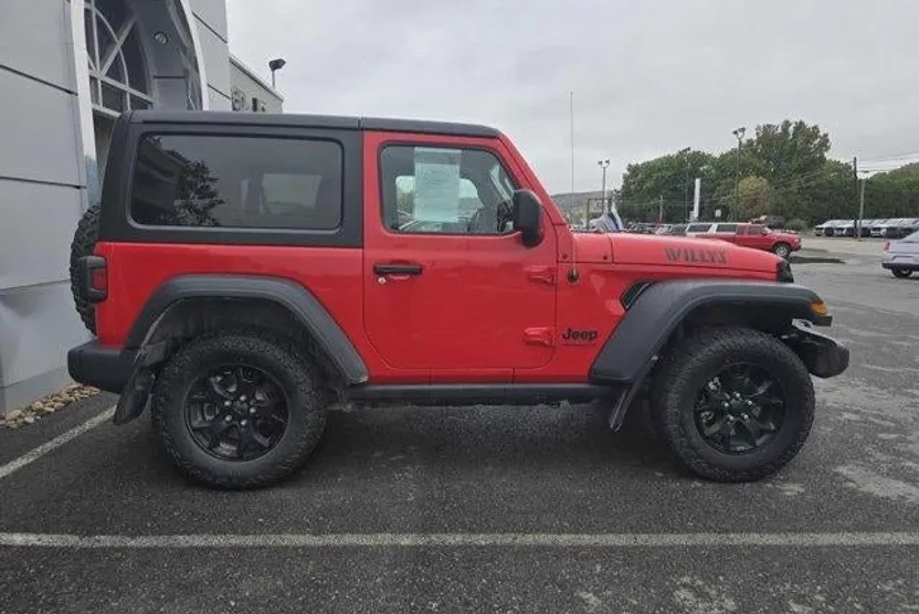 2020 Jeep Wrangler Willys Sport photo 1