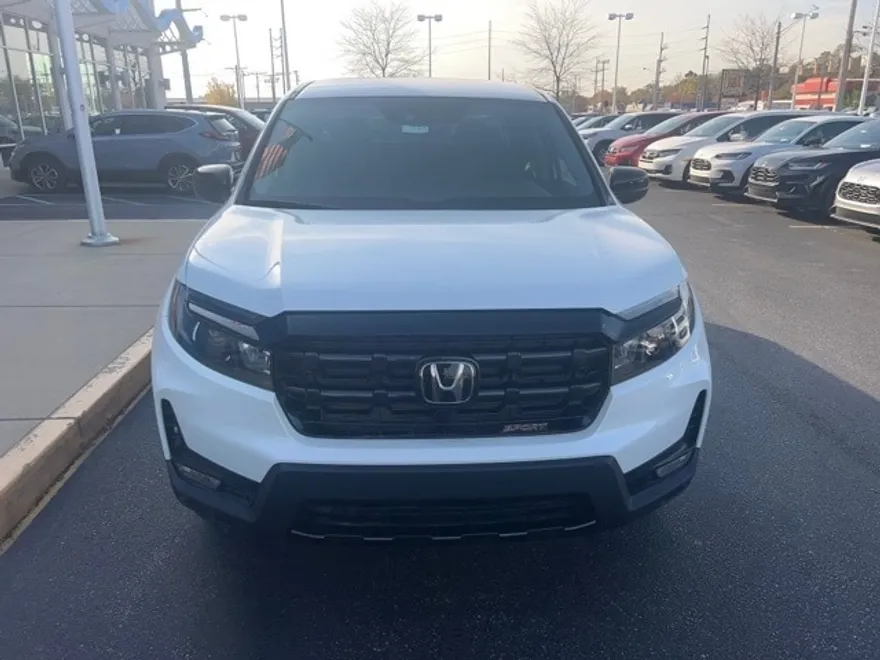 2024 Honda Ridgeline Sport photo 1