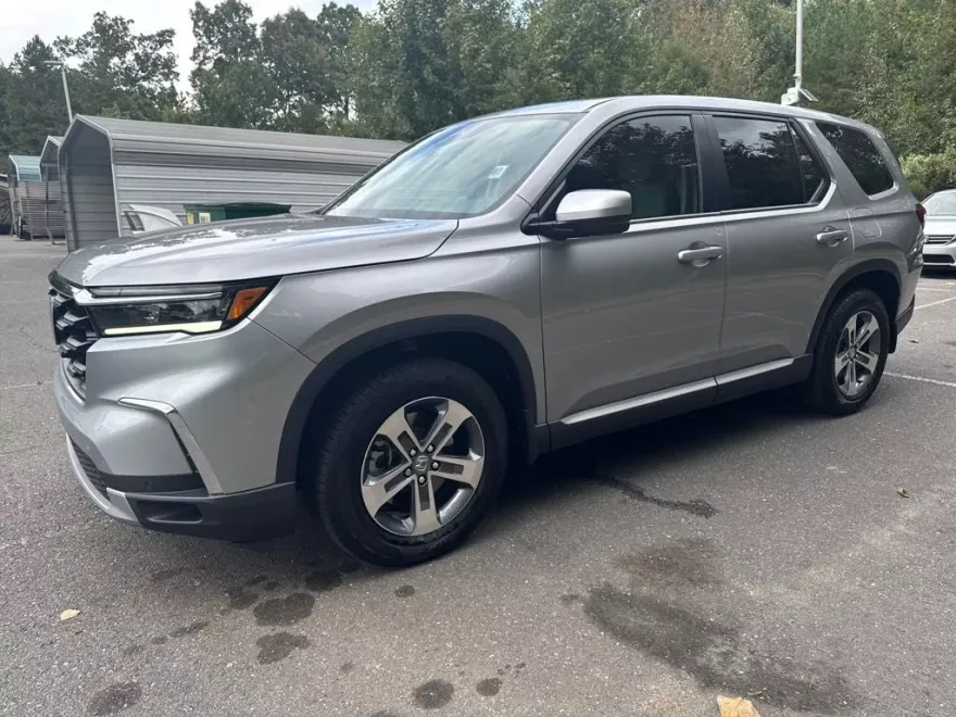 2025 Honda Pilot EX-L photo 1