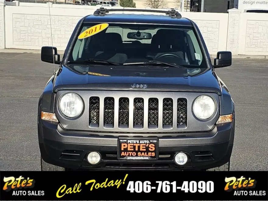 2011 Jeep Patriot Latitude photo 1