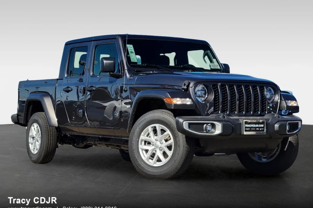 2023 Jeep Gladiator Sport S photo 1