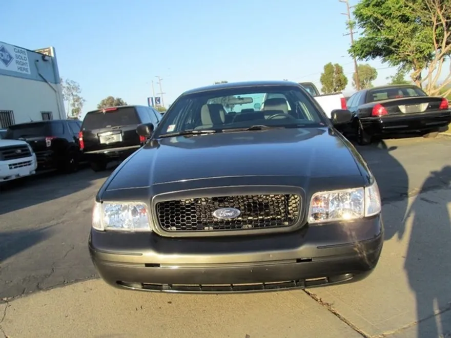 2011 Ford Crown Victoria Police Interceptor photo 1