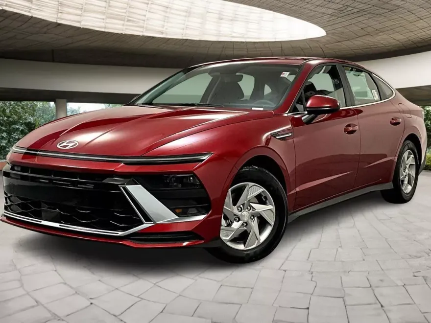 2025 Hyundai Sonata SE photo 1