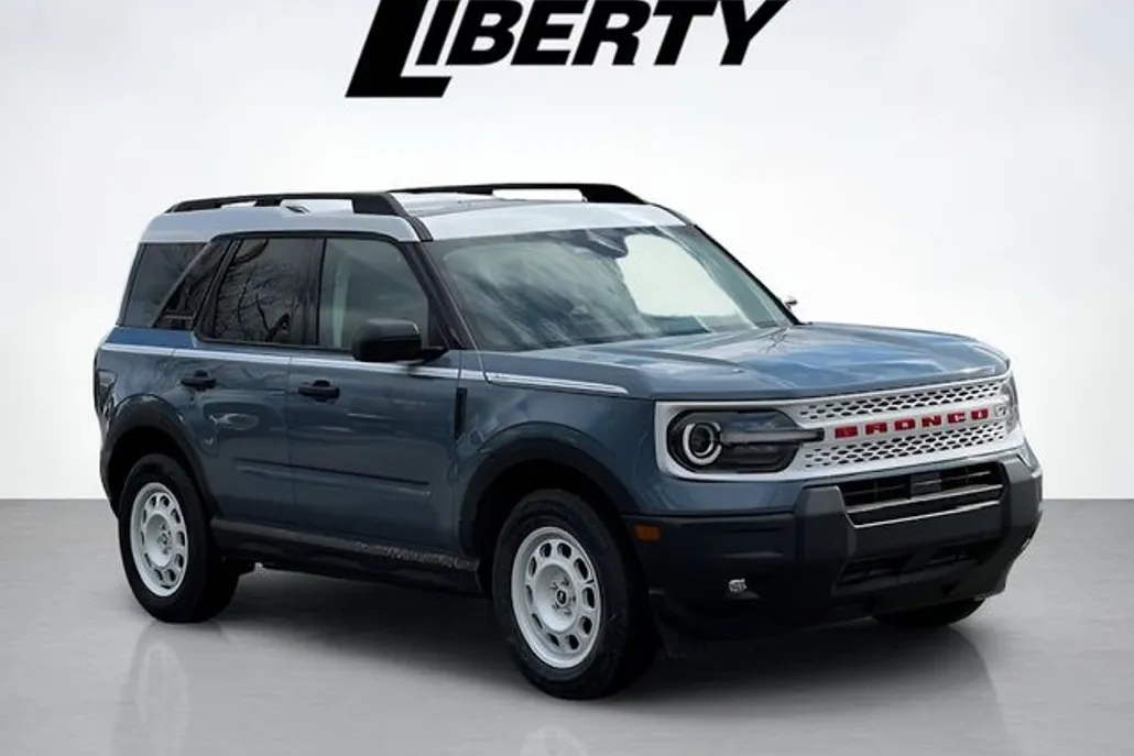 2025 Ford Bronco Sport Heritage photo 1