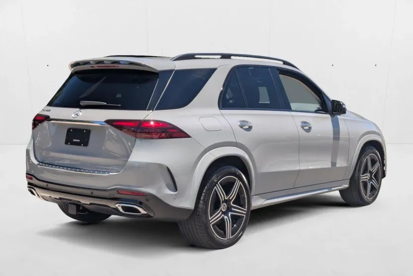 2025 Mercedes Benz GLE 350 4MATIC photo 1